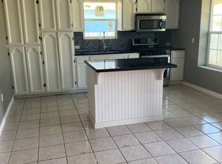 620 Cadena, El Cenizo, TX 78046