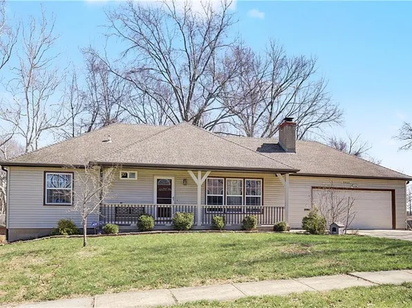 9923 Tracy Ave, Kansas City, MO 64131