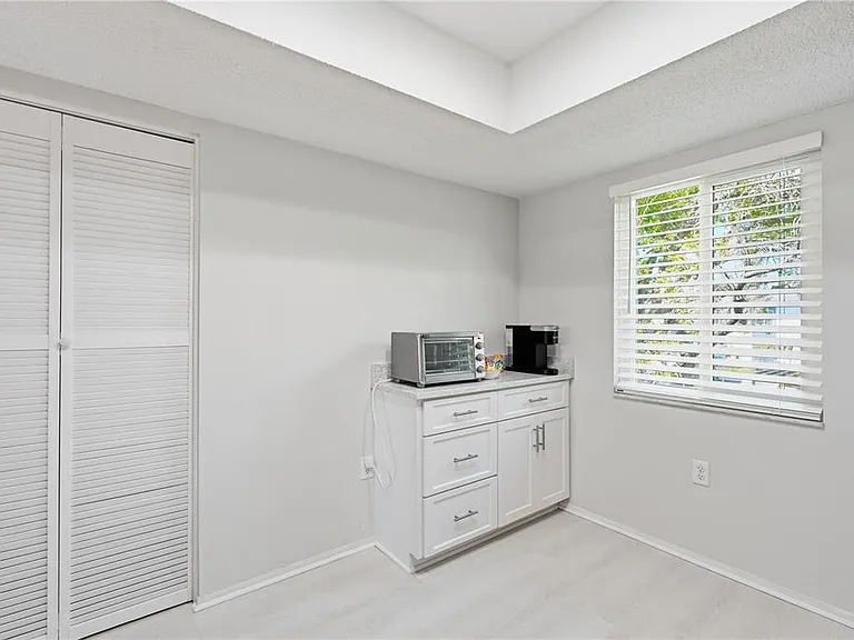 240 Cypress Ln #240 — Photo 12