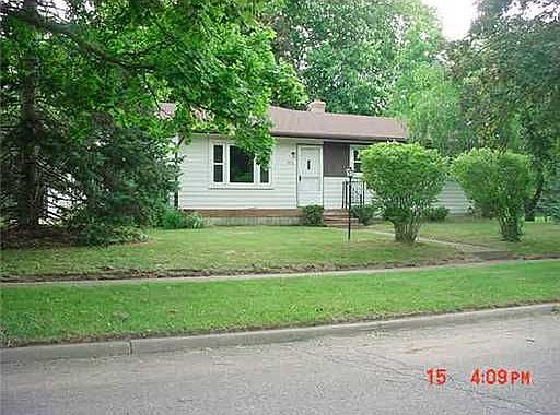 1st image of 1112 Cliffdale Dr