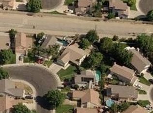 2416 Cypress St, Hemet, CA 92545
