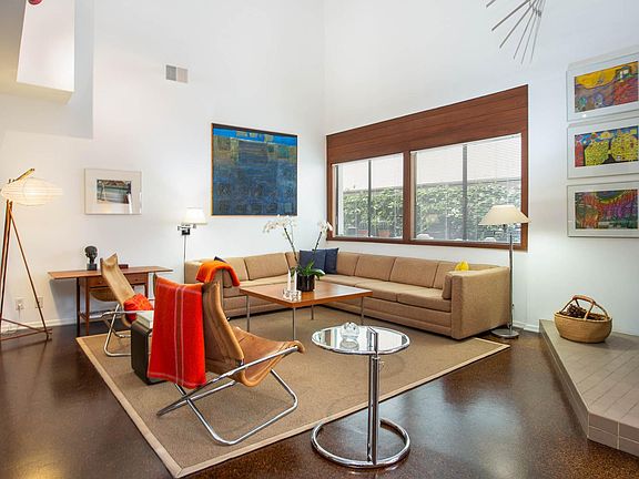 3rd image of 11922 Gorham Ave APT 2