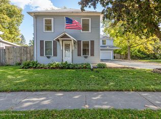 106 N Johnson St, Newark, IL 60541