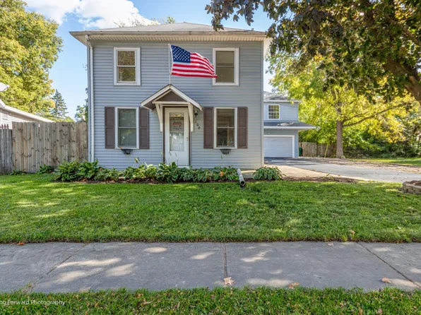 106 N Johnson St, Newark, IL 60541