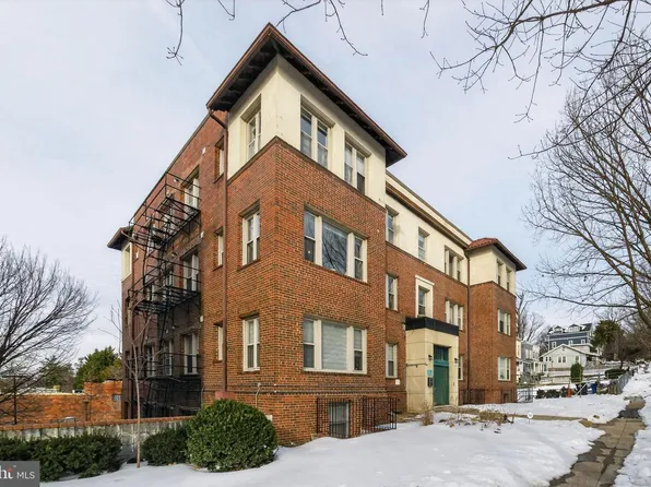 1218 Perry St NE APT 201, Washington, DC 20017
