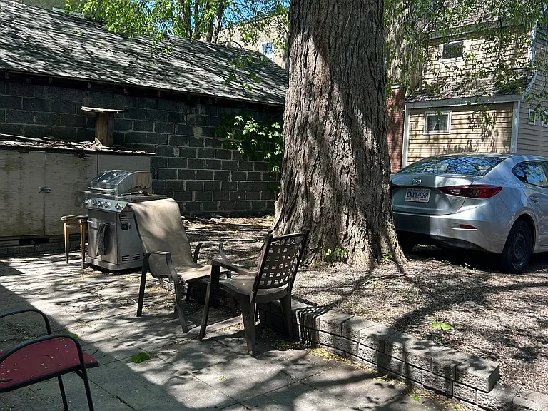 427 Sunnyside Ave #A — Photo 14