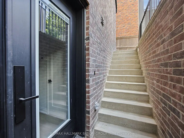 56 Camberwell Rd #5 — Photo 4