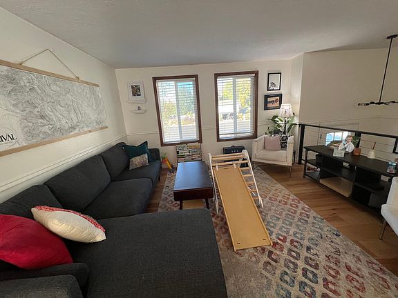 5th image of 3174 E Barnwood Bay
