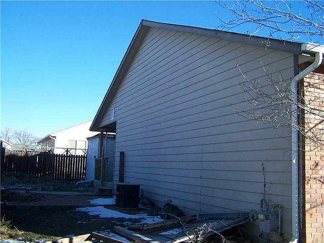 2nd image of 557 E 19th Street Rd