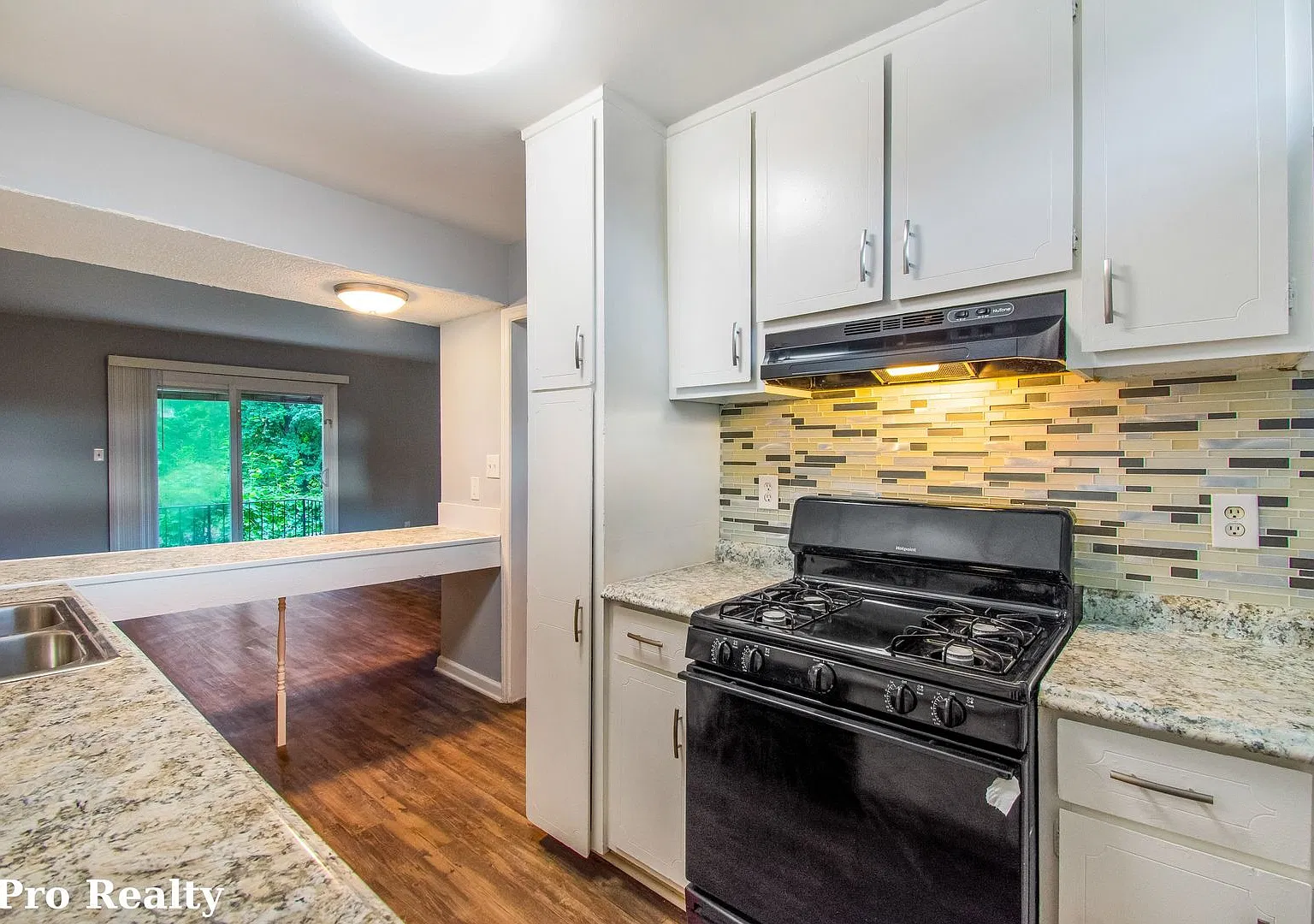 Your new home Awaits! — Photo 4