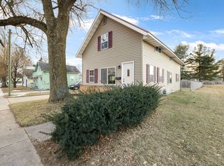 152 Auto St, Clintonville, WI 54929