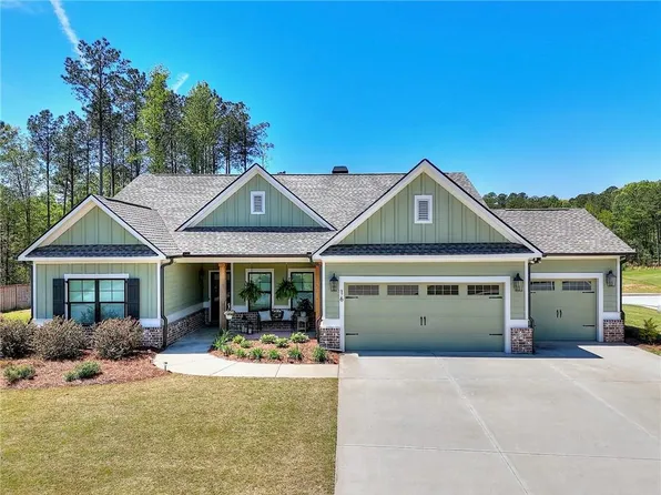 16 Boxwood Ct, Monroe, GA 30655