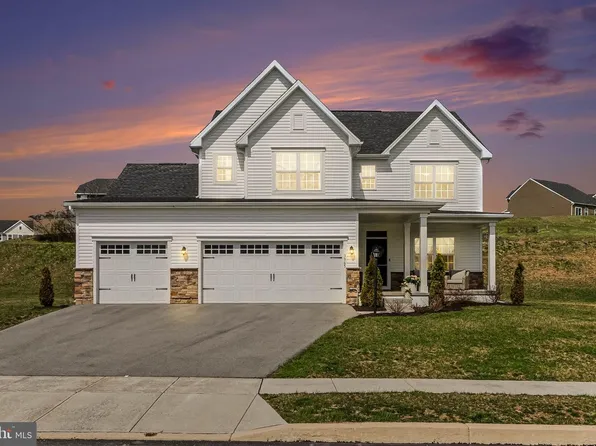 3965 Secretariat St, Harrisburg, PA 17112