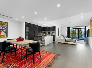 1601 Quebec St #303, Vancouver, BC V6A 4E7