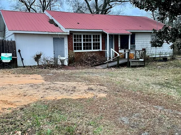 403 W Main St, Adrian, GA 31002