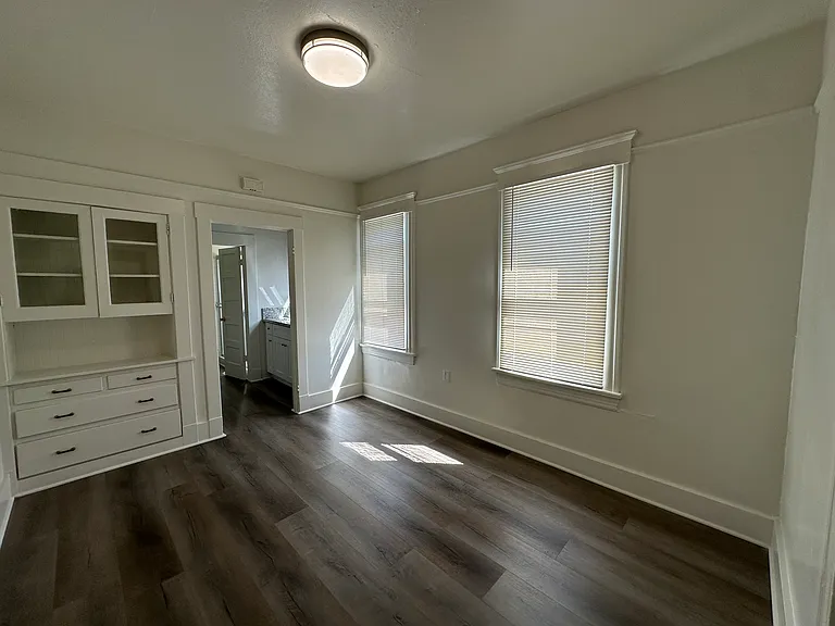 910 N Park Ave #3 — Photo 6