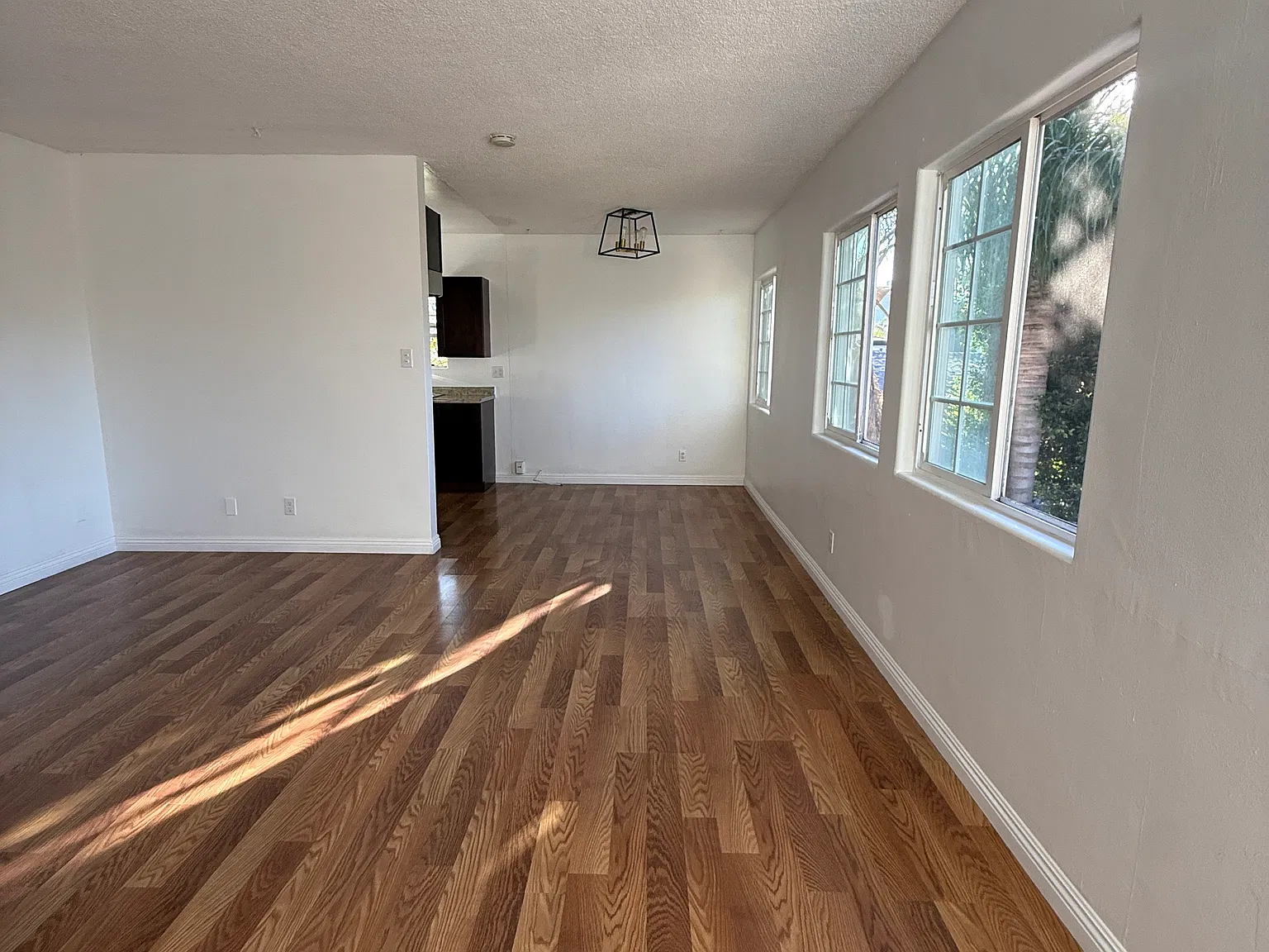 2 bed, $3,900 — Photo 2