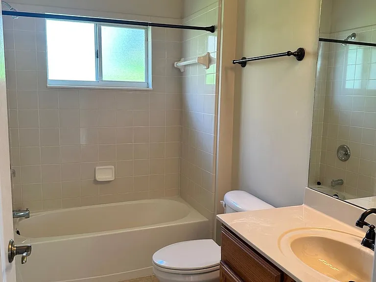 1439 Barrington Cir — Photo 19