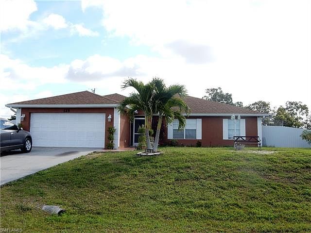 1st image of 125 NW 2nd Pl