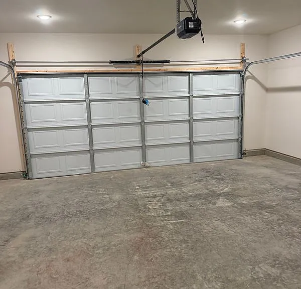 124 Centennial Ln — Photo 32