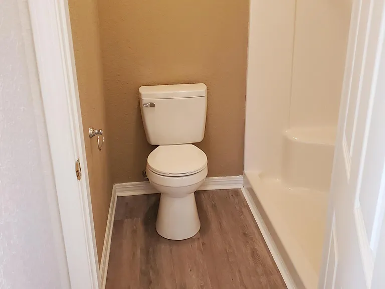 6429 Garden Dr — Photo 10