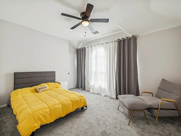 11306 Avon Pl — Photo 20