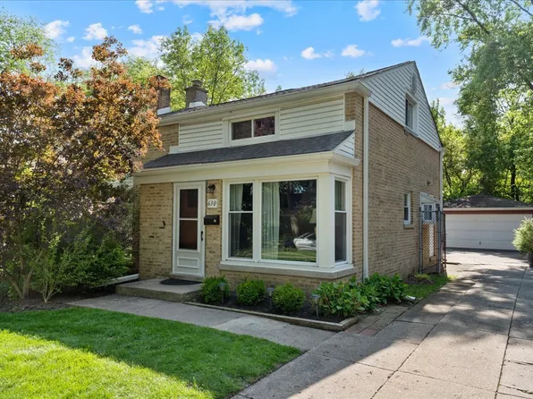 630 Long Rd, Glenview, IL 60025