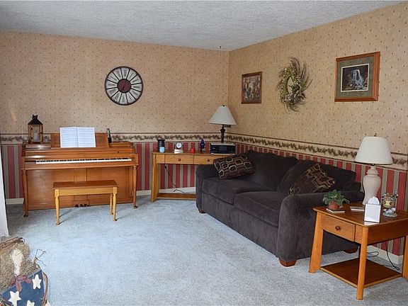 4th image of 1432 Driftwood Ln