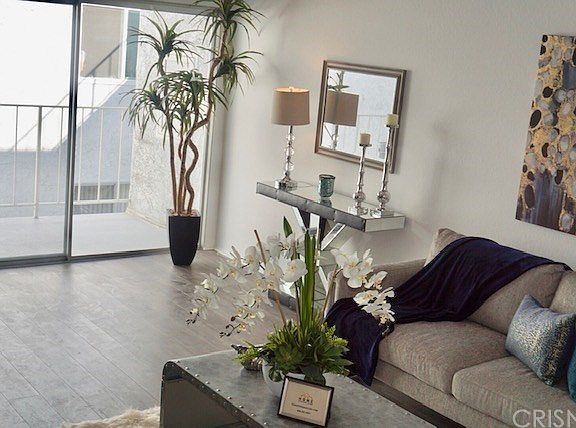4th image of 1515 S Beverly Dr APT 407