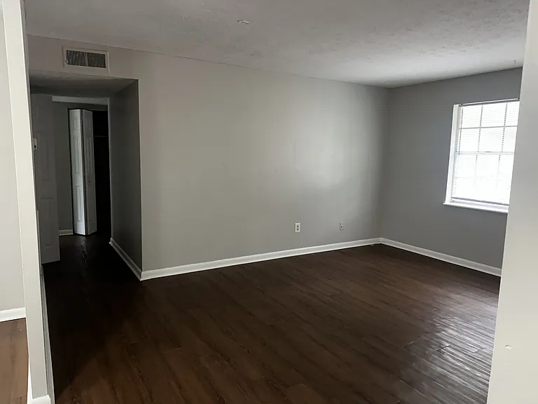 12513 E Orell Rd #4 — Photo 6
