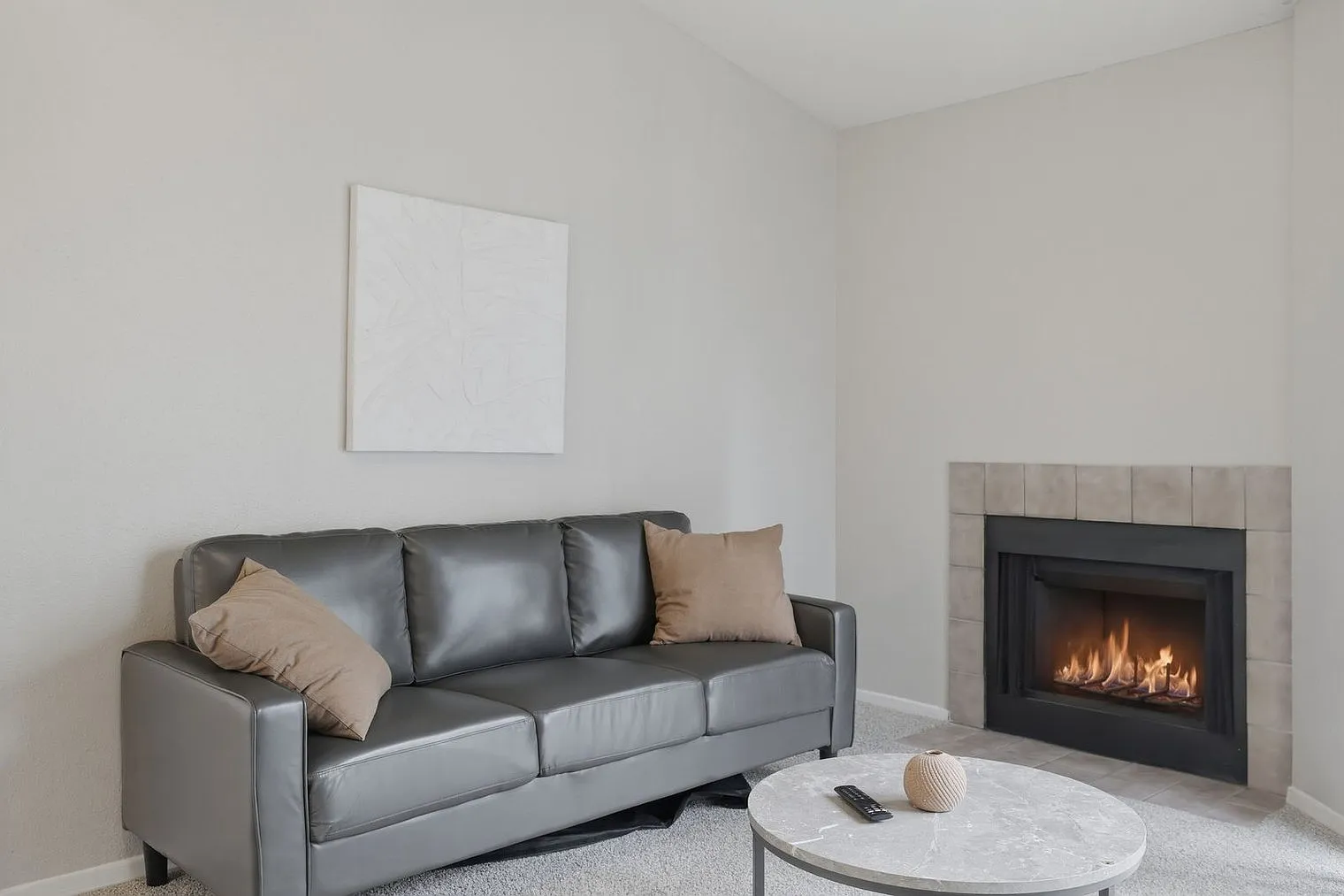 1 bed, 1.0 bath, 10301 sqft, $2,235 — Photo 3
