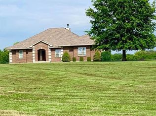 18203 Highway C, Trimble, MO 64492