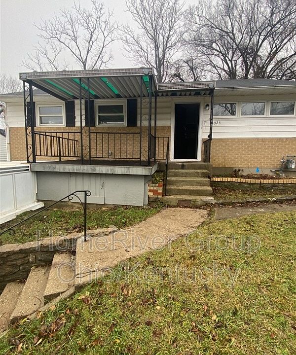 1st image of 3025 Mickey Ave