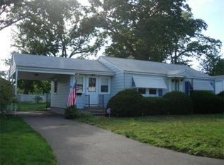 48 Laramee St, Chicopee, MA 01020