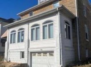 39 Cherry Ave, Mount Pleasant, PA 15666