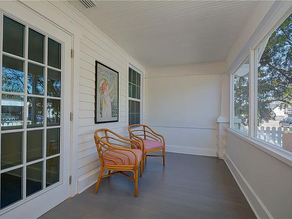 4th image of 1518 9th Ave N
