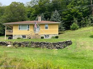 132 Church Hollow Rd, Petersburgh, NY 12138