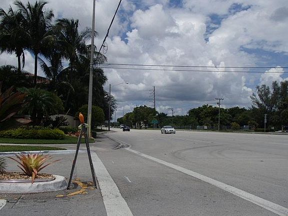 2nd image of 3775 SW 50th St