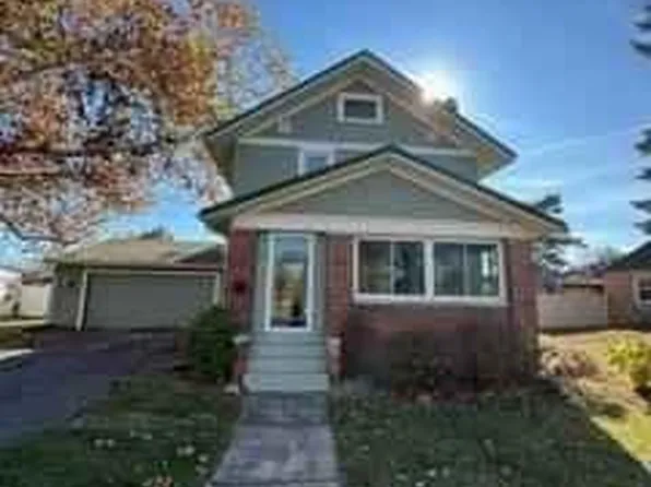 879 W Perry St, Bucyrus, OH 44820