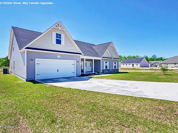 2nd image of 804 Adell Court