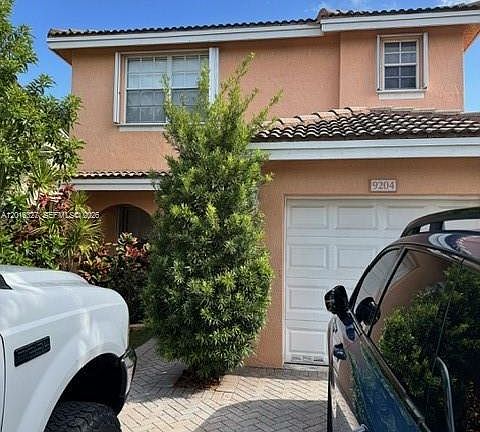 2nd image of 9204 NW 54th St