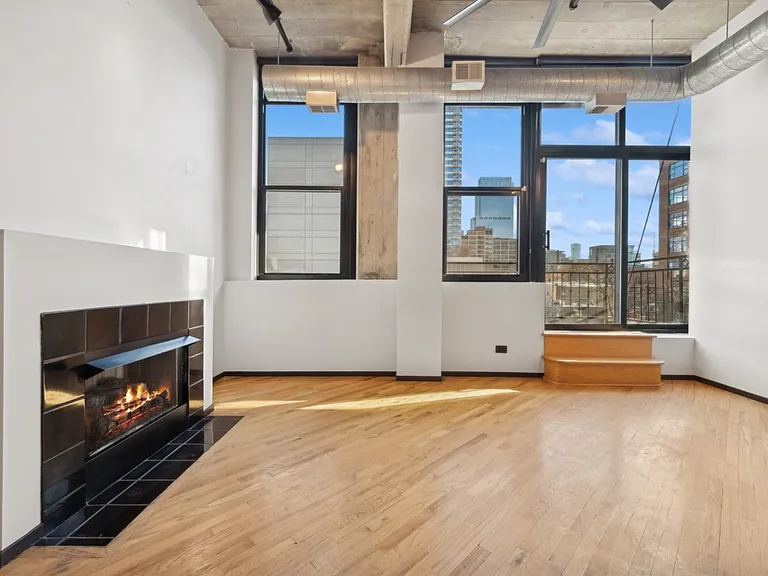 843 W Adams St #407 — Photo 20