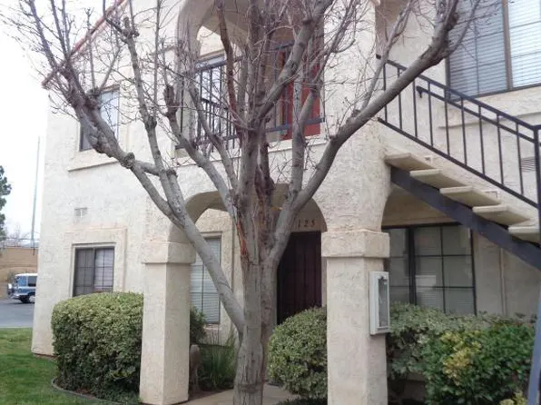 2554 Olive Dr APT 126, Palmdale, CA 93550