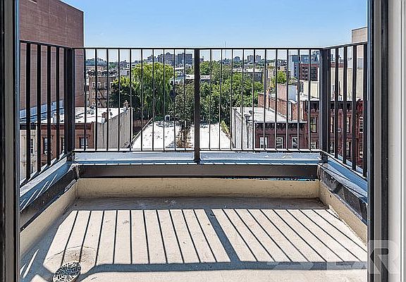 5th image of 43 Claver Pl #6L