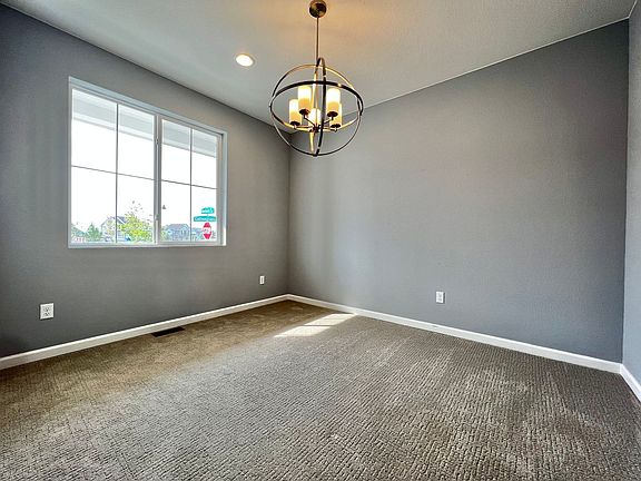 3rd image of 2494 Cottongrass Ave