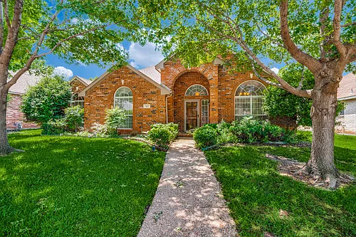 313 Bricknell Dr Photo 1