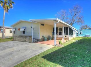 612 Wedelia Dr, Barefoot Bay, FL 32976