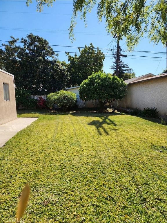 1930 Yosemite Dr, Los Angeles, CA - View 6