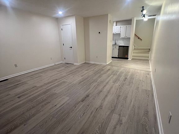 2nd image of 3370 Madison Avenue #10B