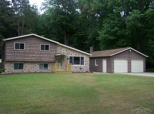 3285 Johann Dr, Saginaw, MI
